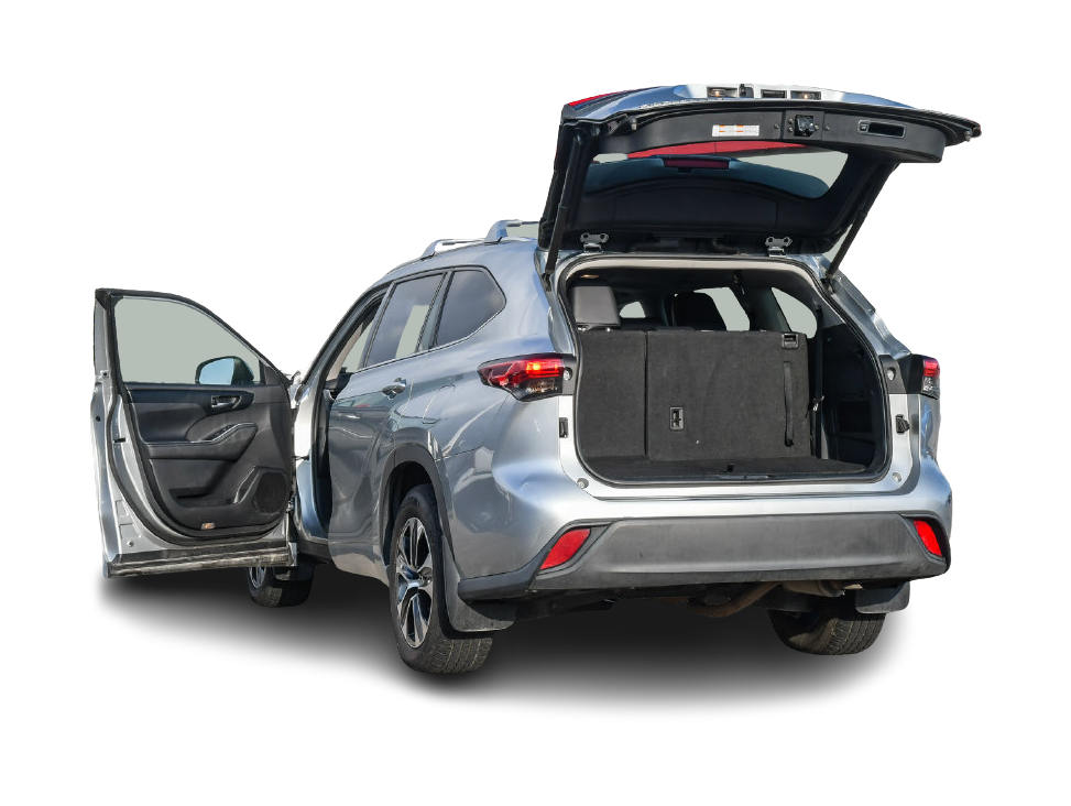 Thumbnail: 2020 Toyota Highlander - 14