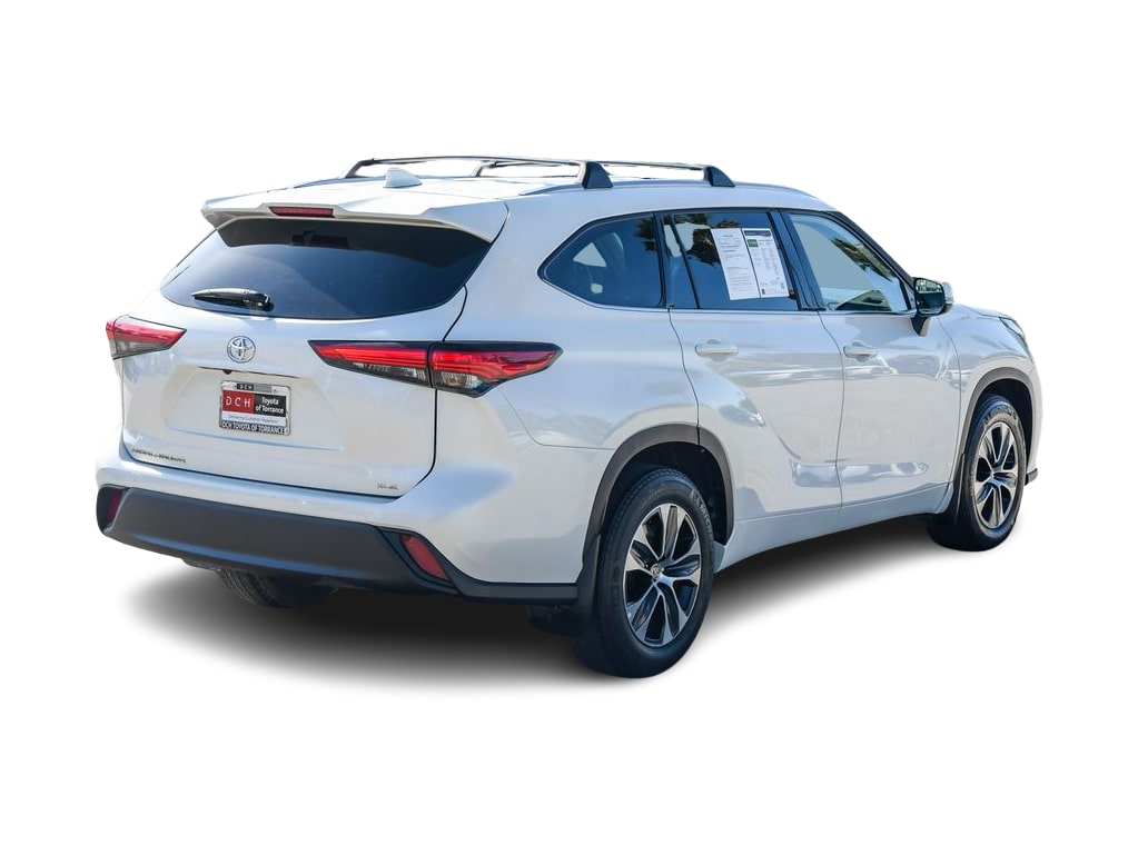 Thumbnail: 2021 Toyota Highlander - 40