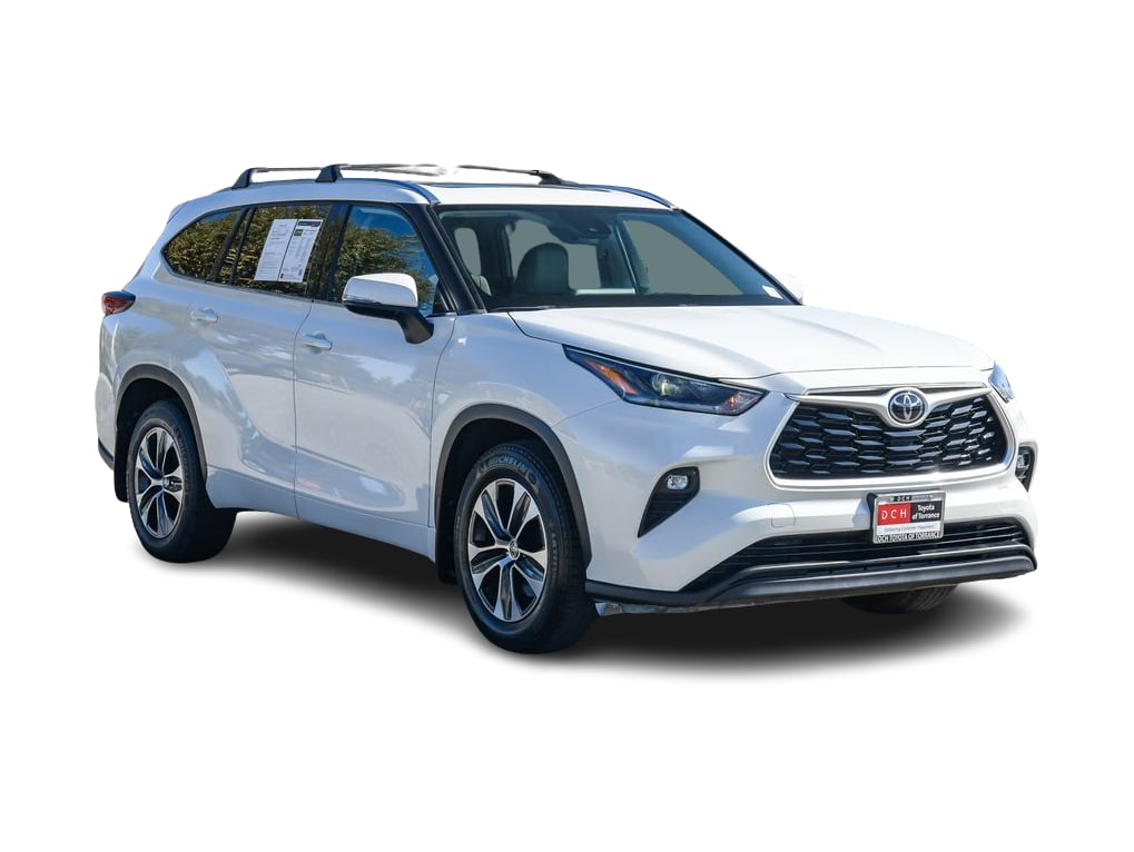 Thumbnail: 2021 Toyota Highlander - 33
