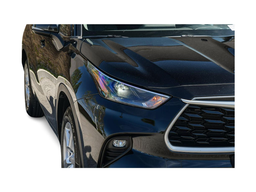 Thumbnail: 2023 Toyota Highlander - 4