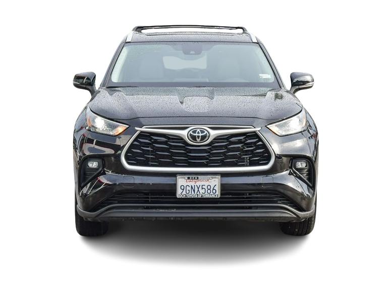 Thumbnail: 2023 Toyota Highlander - 5