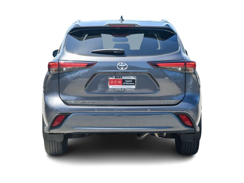 Thumbnail: 2024 Toyota Highlander - 4