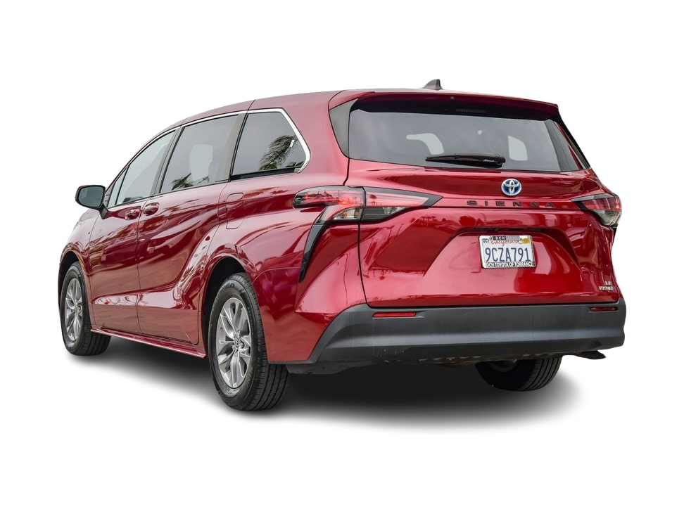 Thumbnail: 2022 Toyota Sienna - 20