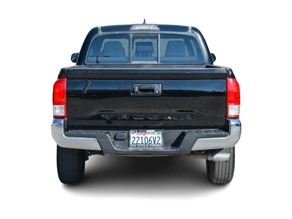 Thumbnail: 2016 Toyota Tacoma - 4
