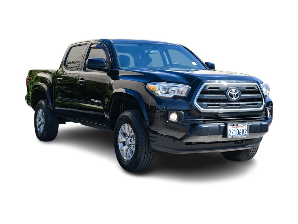 Thumbnail: 2016 Toyota Tacoma - 16