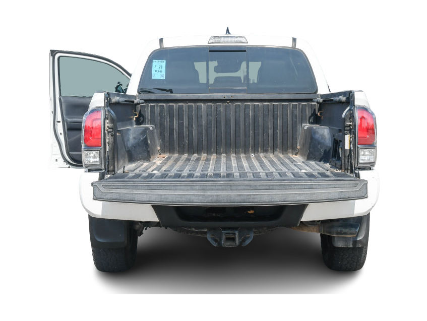Thumbnail: 2019 Toyota Tacoma - 15