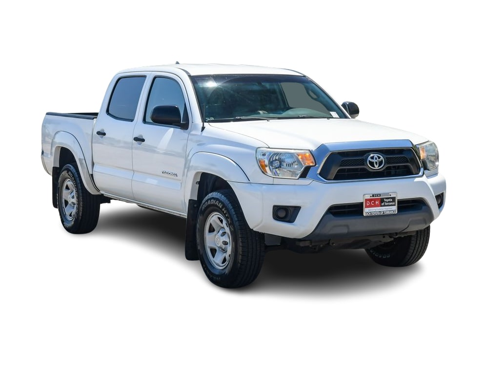 Thumbnail: 2015 Toyota Tacoma - 14