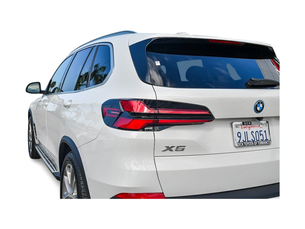 Thumbnail: 2024 BMW X5 - 3