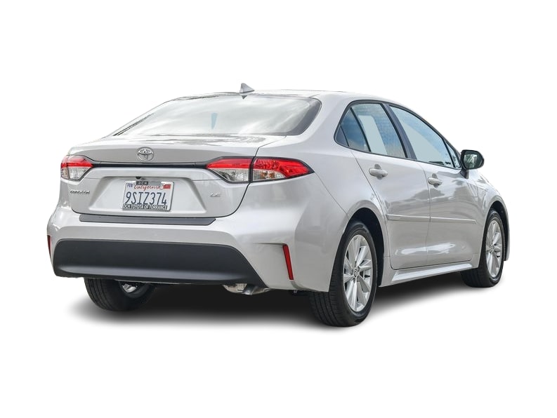 2025 Toyota Corolla LE 18