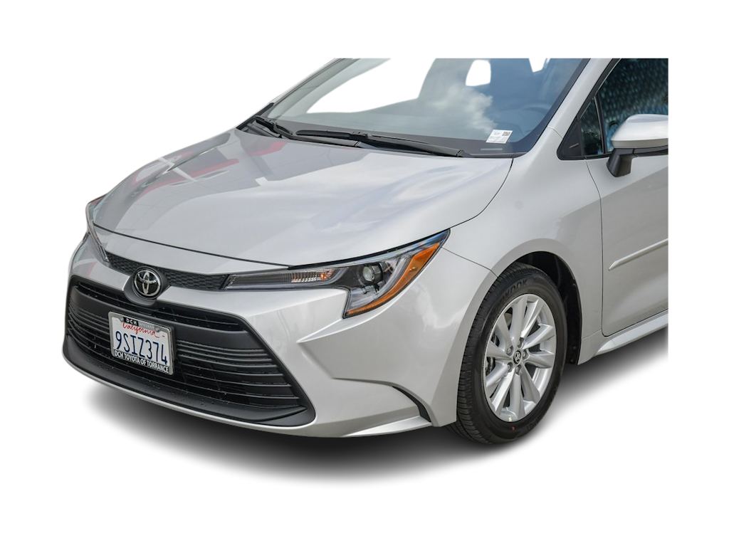2025 Toyota Corolla LE 17