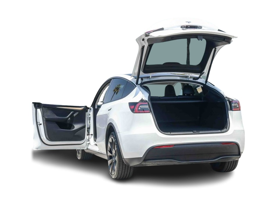 Thumbnail: 2022 Tesla Model Y - 14
