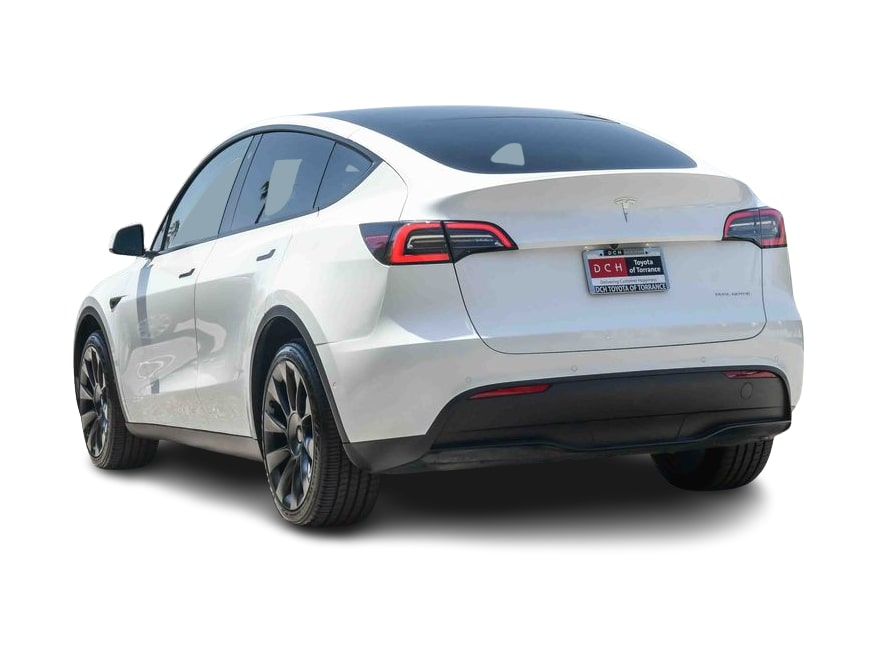Thumbnail: 2022 Tesla Model Y - 3