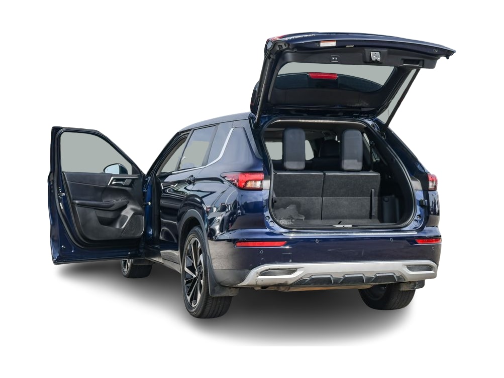 Thumbnail: 2023 Mitsubishi Outlander - 15