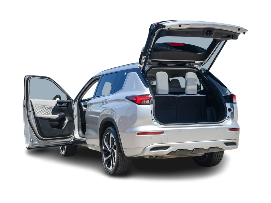 Thumbnail: 2022 Mitsubishi Outlander - 15