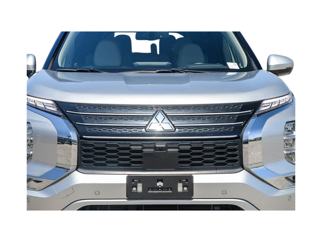 Thumbnail: 2022 Mitsubishi Outlander - 18