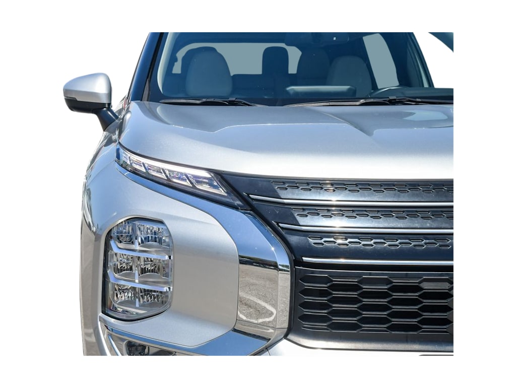 Thumbnail: 2022 Mitsubishi Outlander - 17
