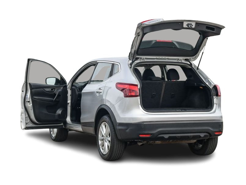 Thumbnail: 2019 Nissan Rogue Sport - 26