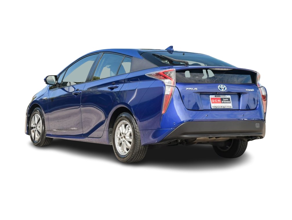 Thumbnail: 2017 Toyota Prius - 16