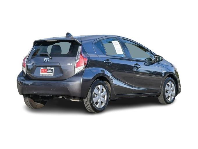 2015 Toyota Prius c Two 19