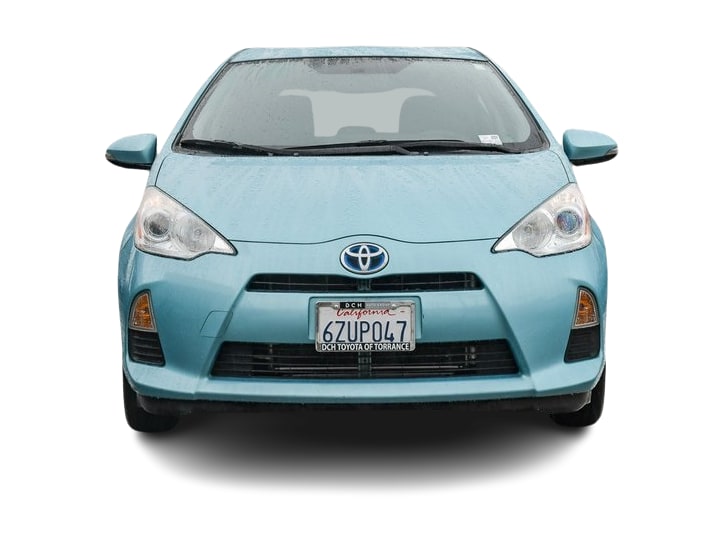 2013 Toyota Prius c  5