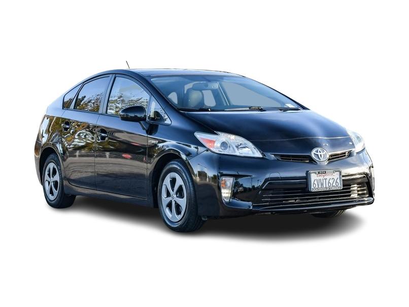 2012 Toyota Prius Four 17