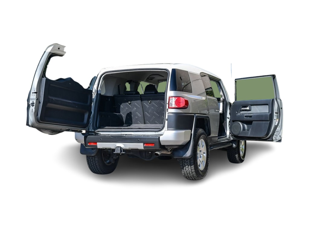 2010 Toyota FJ Cruiser Base 32