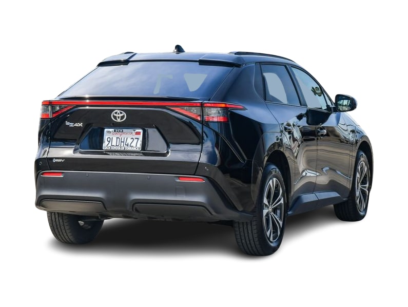 Thumbnail: 2024 Toyota bZ4X - 18