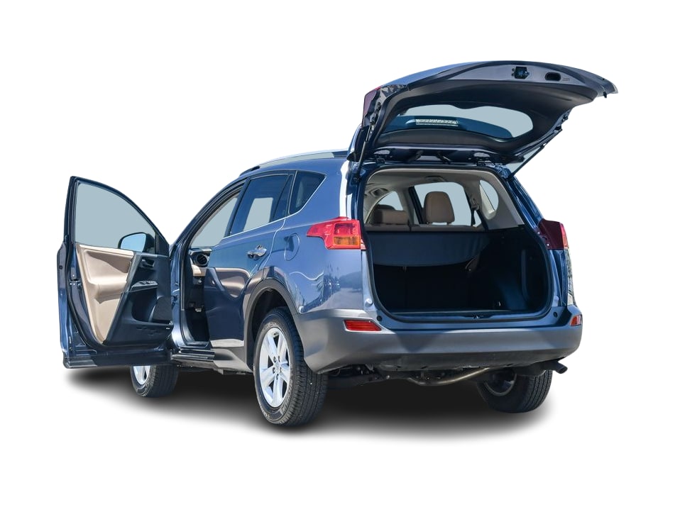 Thumbnail: 2013 Toyota RAV4 - 17