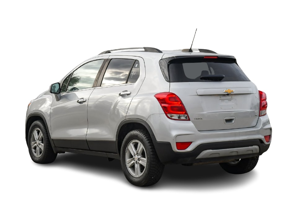 Thumbnail: 2019 Chevrolet Trax - 3