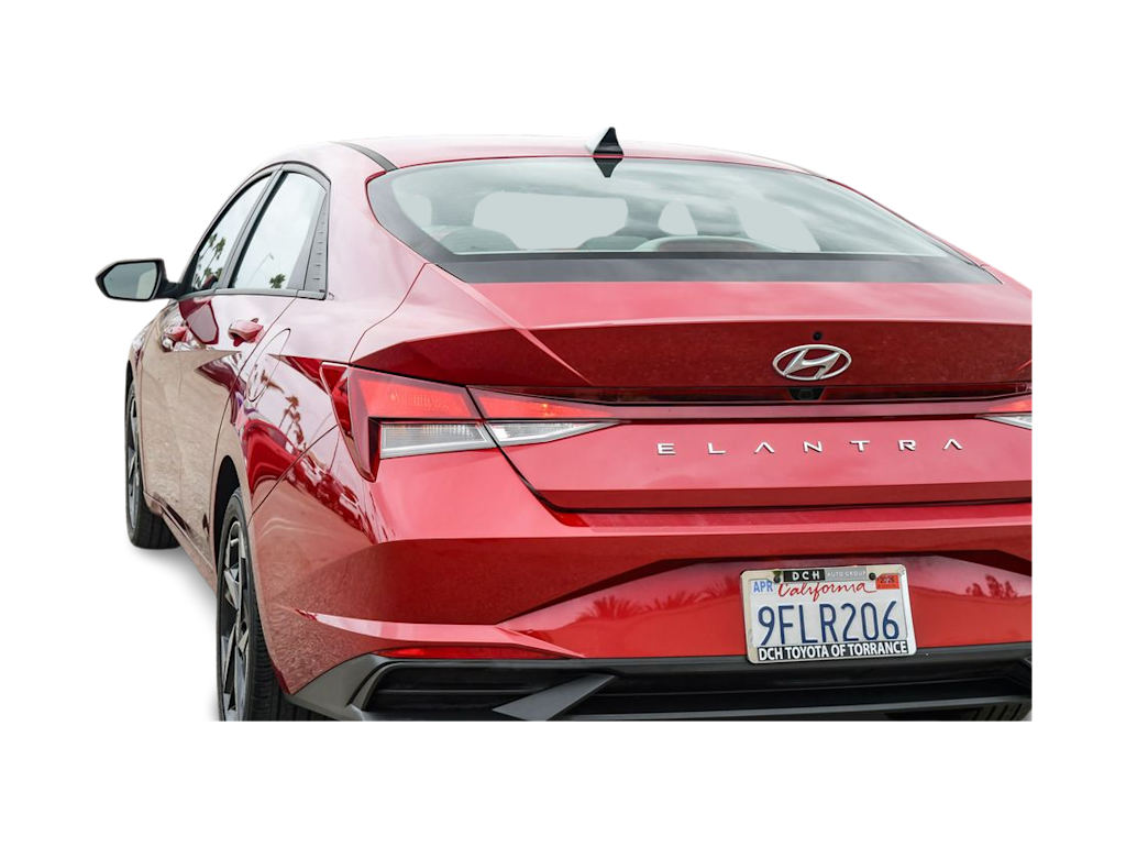 Thumbnail: 2023 Hyundai Elantra - 3
