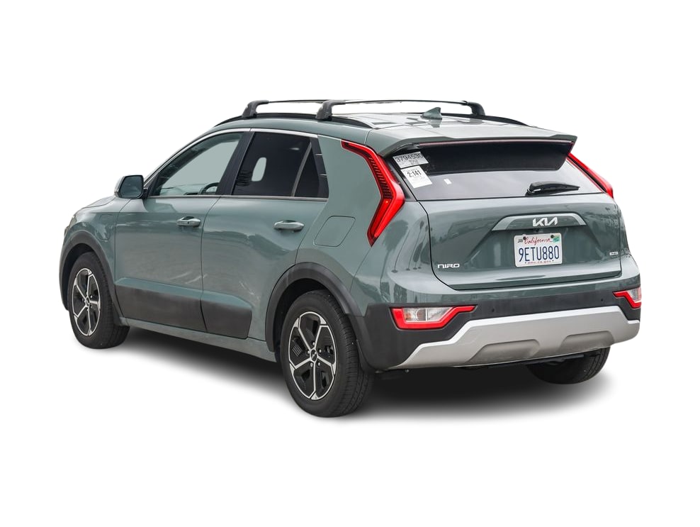 Thumbnail: 2023 Kia Niro - 3