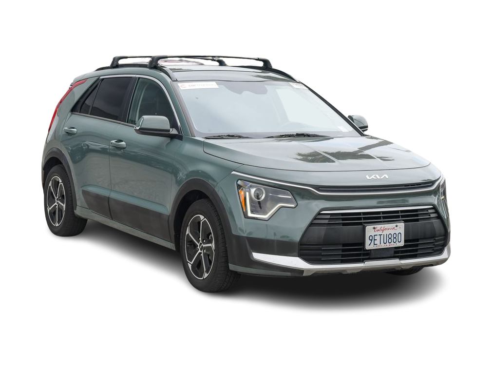 Thumbnail: 2023 Kia Niro - 17