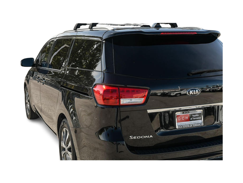Thumbnail: 2018 Kia Sedona - 3