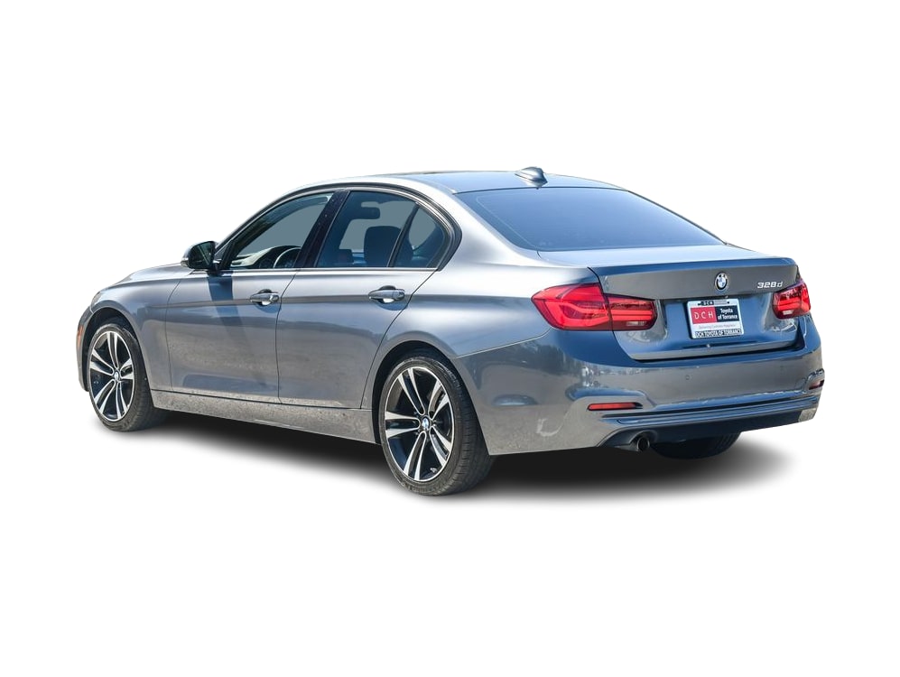 Thumbnail: 2018 BMW 3 Series - 3