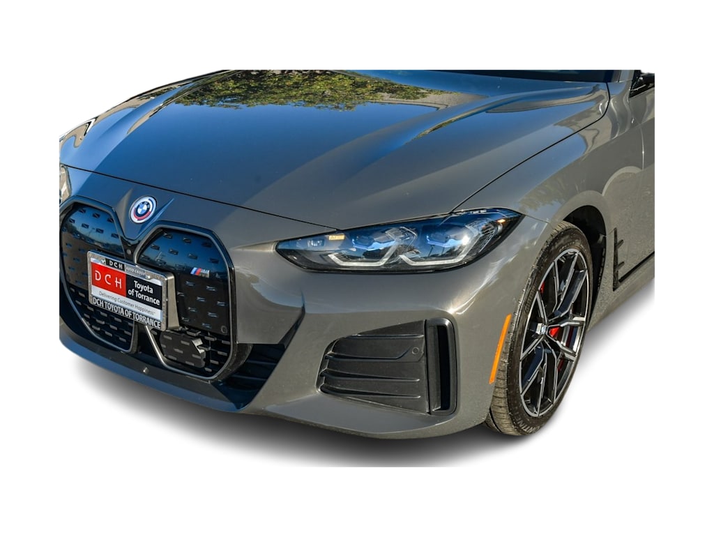 Thumbnail: 2023 BMW i4 - 21