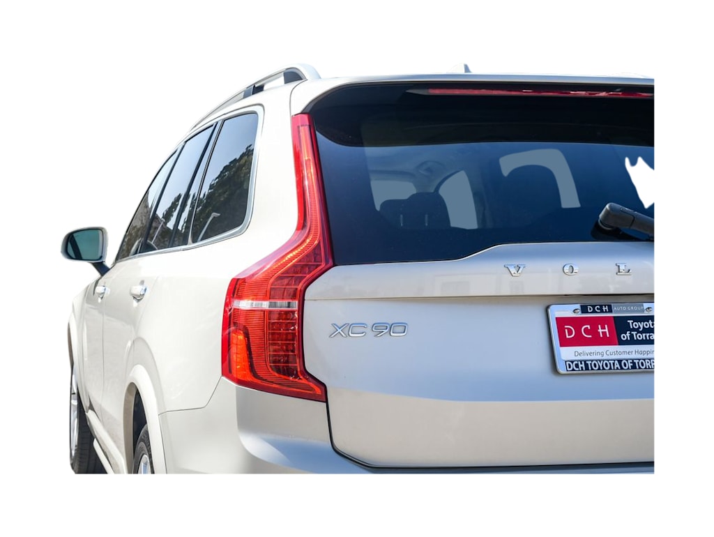 Thumbnail: 2016 Volvo XC90 - 3