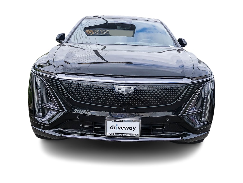 Thumbnail: 2024 Cadillac Lyriq - 4