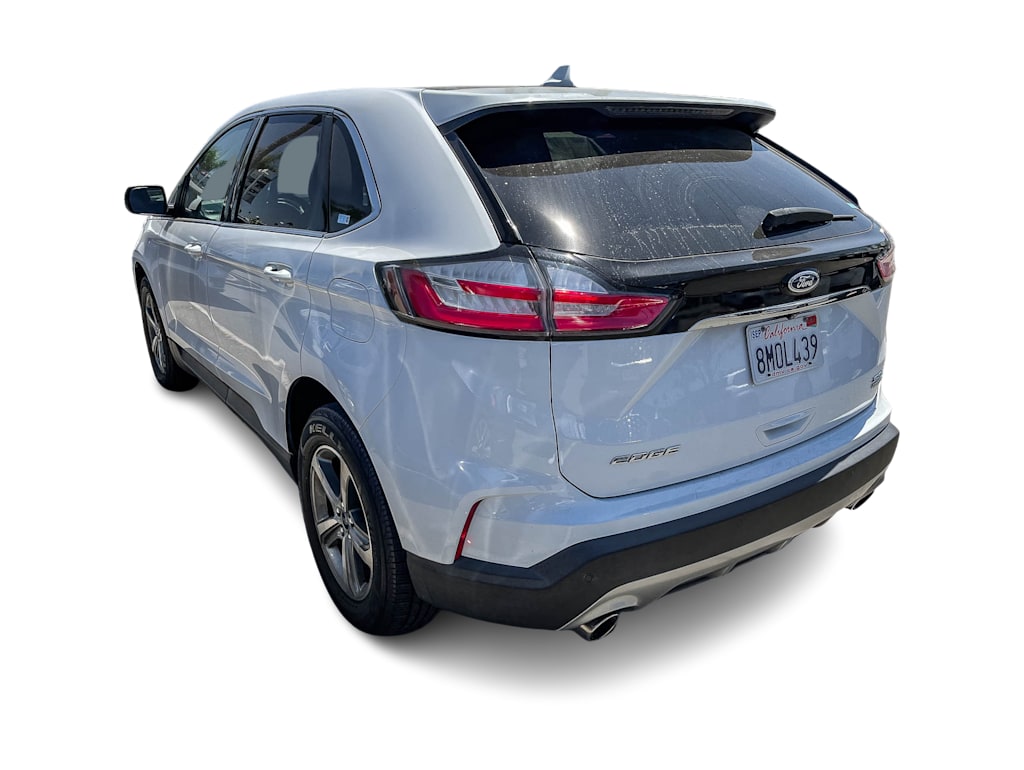 Thumbnail: 2019 Ford Edge - 2