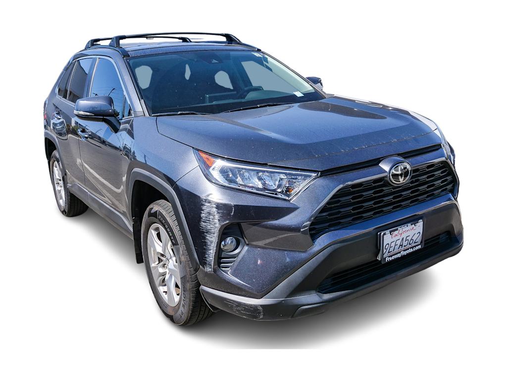 Thumbnail: 2020 Toyota RAV4 - 11