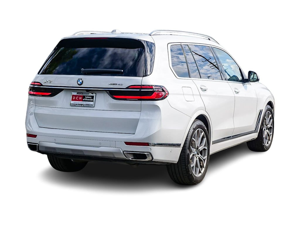 Thumbnail: 2023 BMW X7 - 16