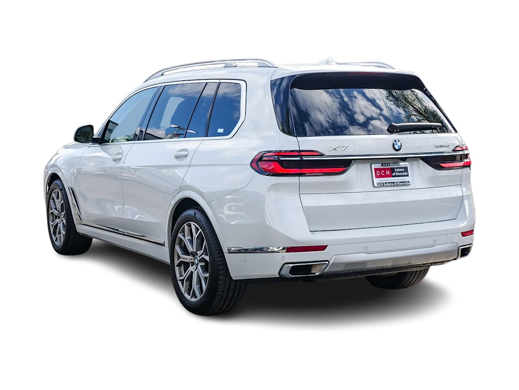 Thumbnail: 2023 BMW X7 - 3