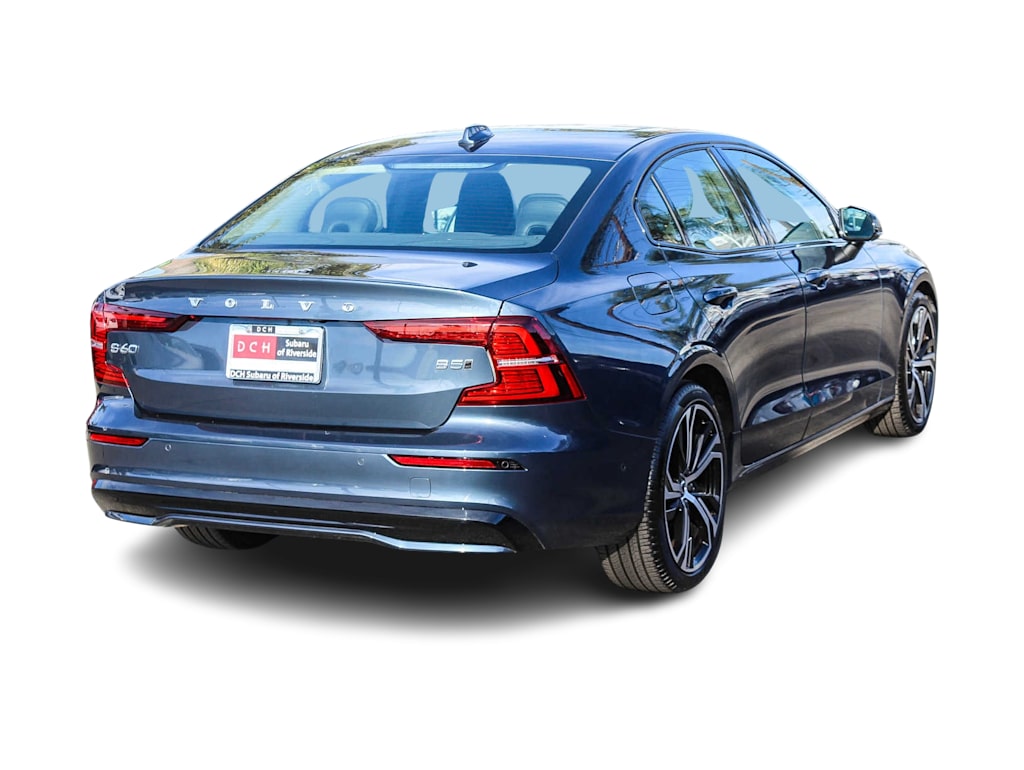 2024 Volvo S60 B5 Plus 18