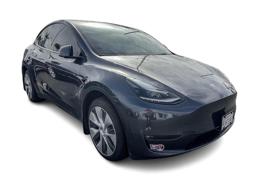Used 2023 Tesla Model Y Long Range with VIN 7SAYGDEE8PF885010 for sale in Waukesha, WI