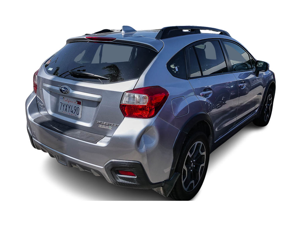 Thumbnail: 2017 Subaru Crosstrek - 21