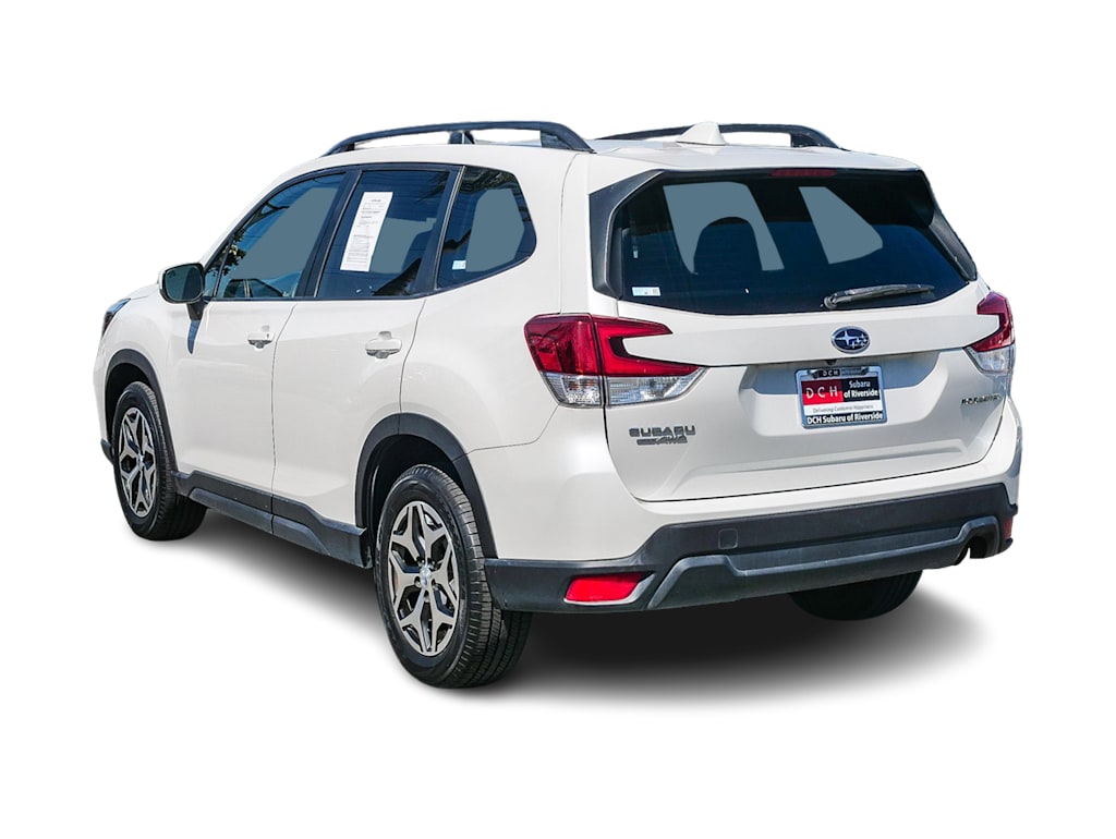 Thumbnail: 2019 Subaru Forester - 3