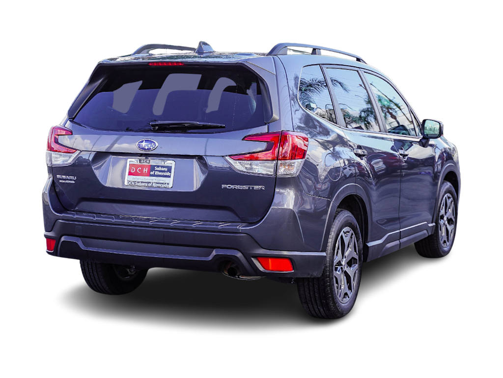 Thumbnail: 2020 Subaru Forester - 16