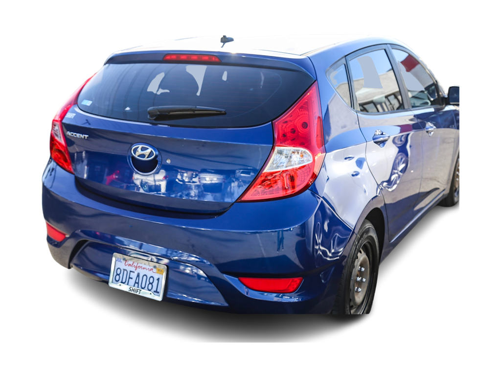 2016 Hyundai Accent SE 12