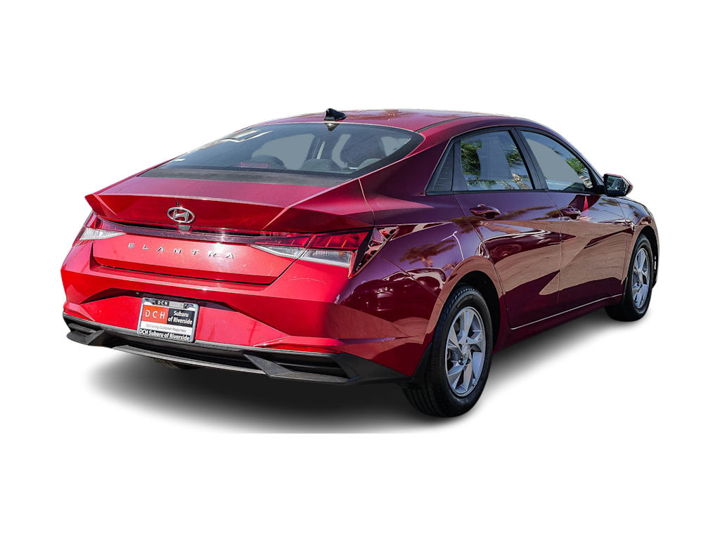 Thumbnail: 2022 Hyundai Elantra - 18