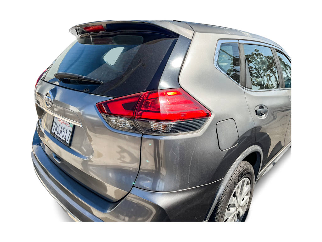 Thumbnail: 2017 Nissan Rogue - 17