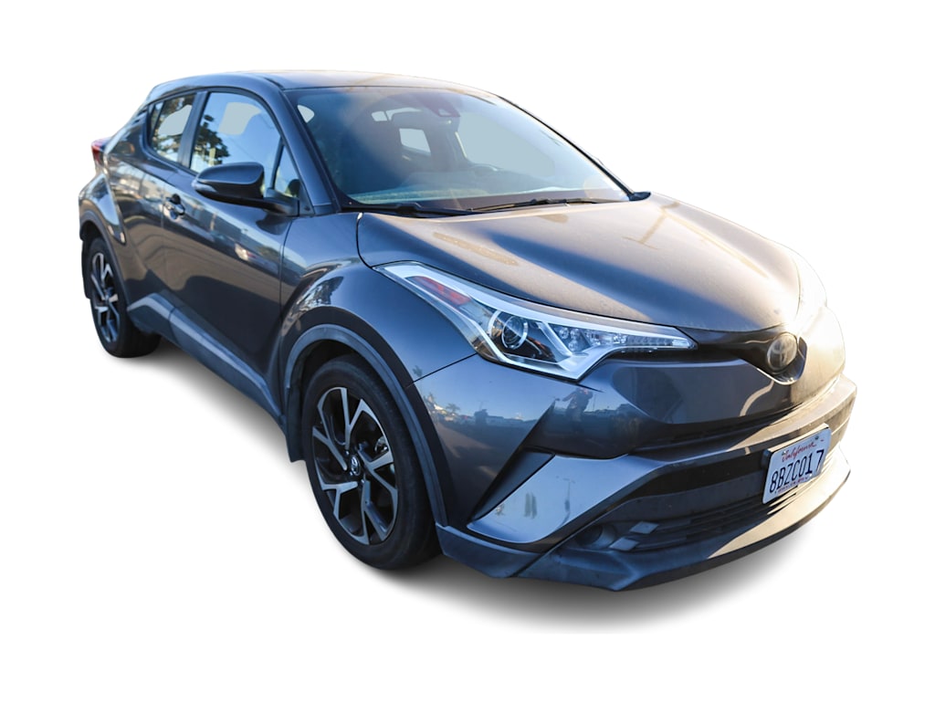 2018 Toyota C-HR XLE 8